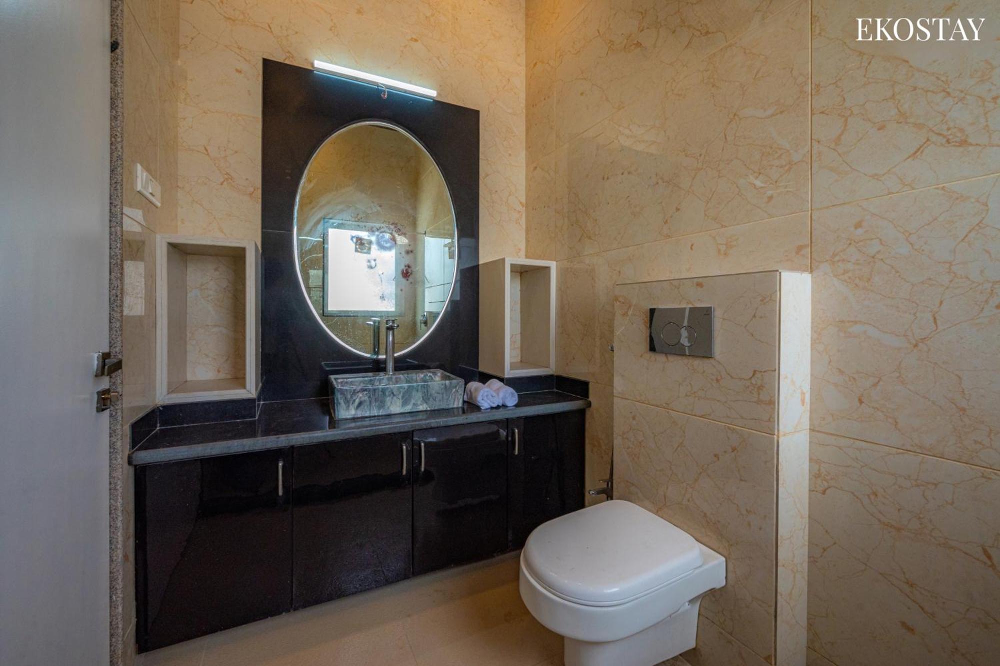 Ekostay Cliffside Villa I Mountain View ロナバラ エクステリア 写真